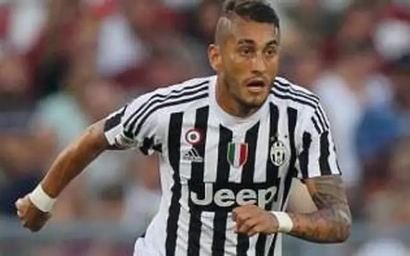 انتقال اللاعب الأرجنيني بيريرا إلى صفوف واتفورد الإنجليزي